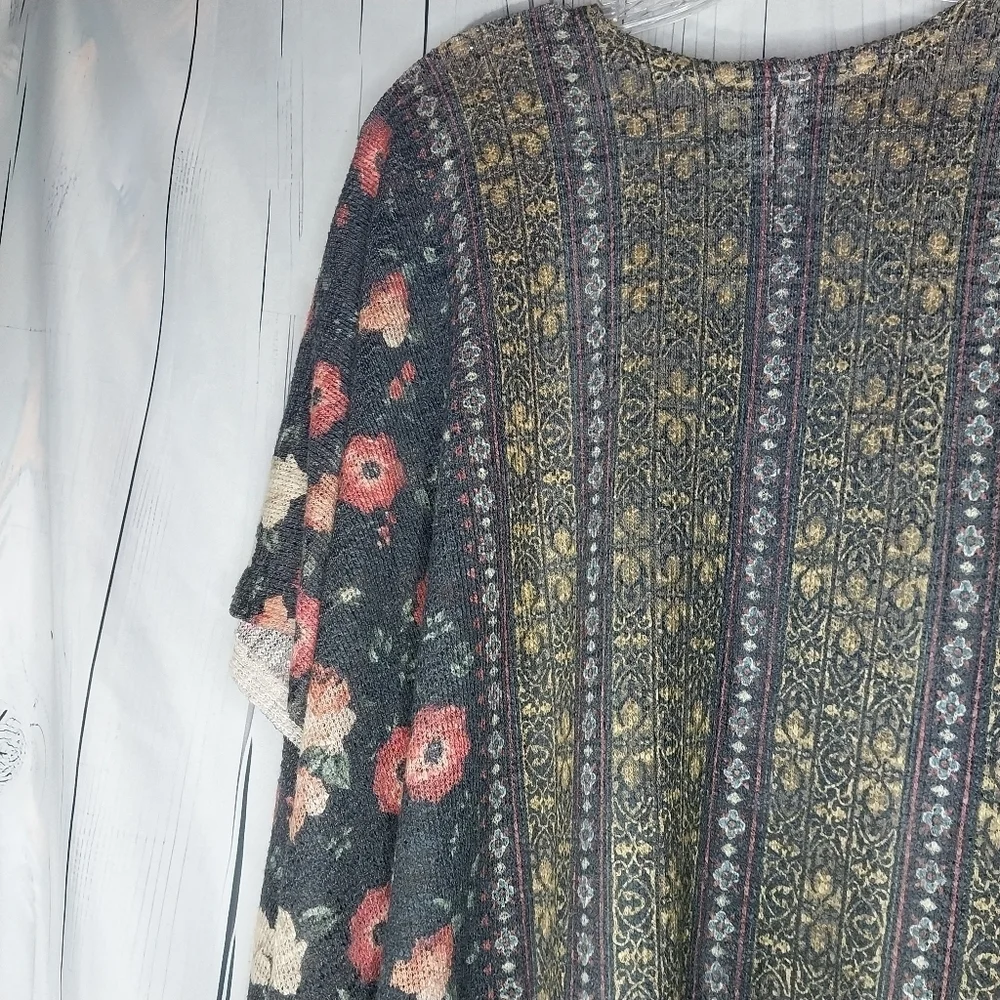 Sadie & Love Floral Open Front Short Sleeve Flowy Festival Kimono Boho Cardigan - Picture 9 of 11